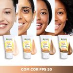 Protetor-Hidratante-Facial-Garnier-Uniform---Matte-Vitamina-C-FPS50-Cor-Clara-40g