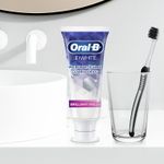 Creme-Dental-Oral-B-3D-White-Anticaries-Com-Fluor-140g