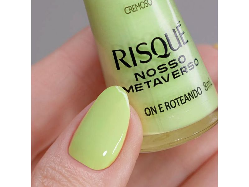 Esmalte-Risque-Cremoso-Nosso-Metaverso-On-e-Roteando-8ml