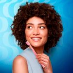 Escova-Dental-Oral-B-Iconic-Premium-Ultra-Soft-3-Unidades