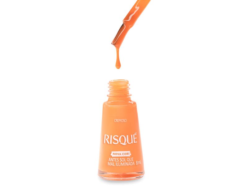 Esmalte-Cremoso-Risque-Antes-Sol-que-Mal-Iluminada-8ml