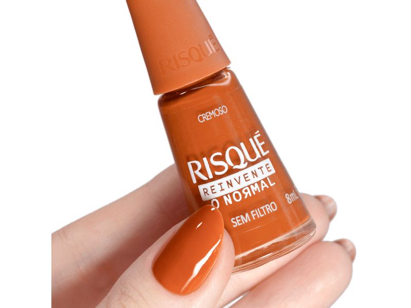 Esmalte-Cremoso-Risque-Reinvente-o-Normal-Sem-Filtro-8ml