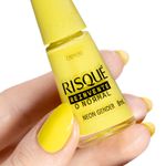Esmalte-Cremoso-Risque-Reinvente-o-Normal-Neon-Gender-8ml