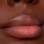 Lapiseira-Labial-Vult-com-Oleo-de-Ricino-Castanho-Claro-035g