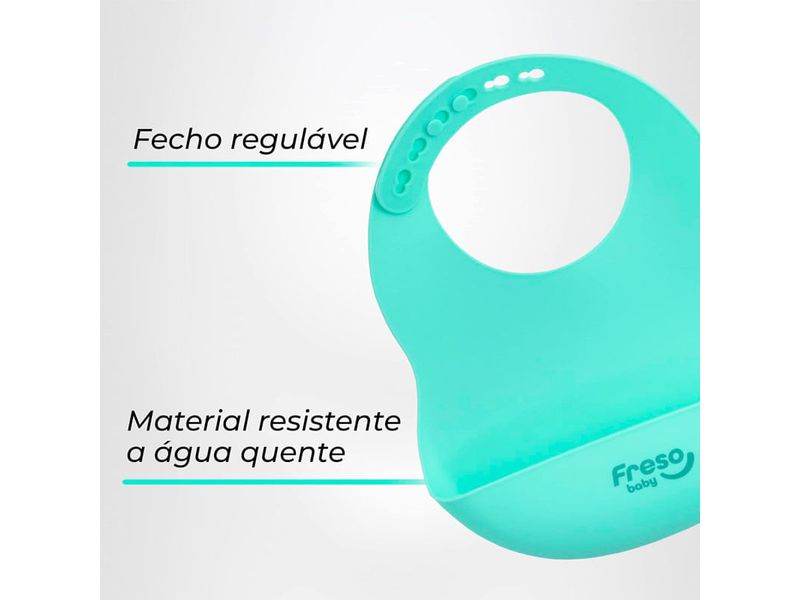 babador-de-silicone-liso-com-bolso-freso-baby-verde-farmacia-online-drogal