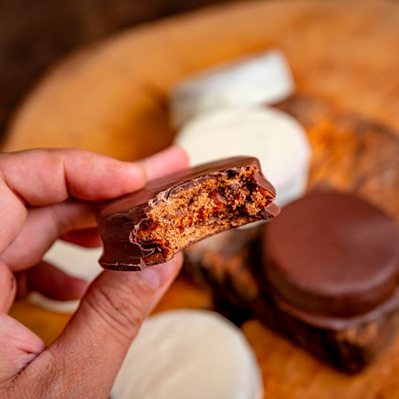 Alfajor Carmela Chocolate com Doce de leite 50g