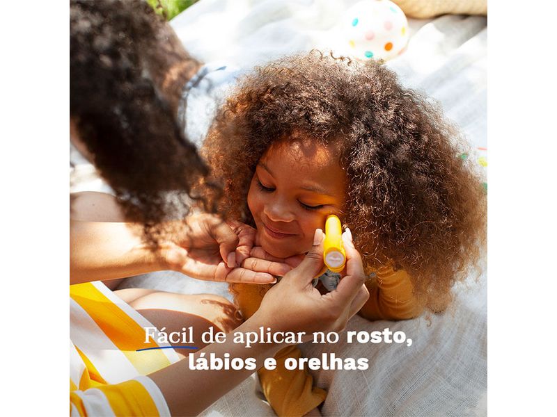 protetor-solar-facial-mustela-stick-alta-protecao-fps50-9ml-farmacia-online-drogal