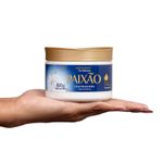 locao-hidratante-acetinada-paixao-inspiradoras-rosas-brancas-300g