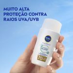 protetor-solar-facial-nivea-sun-uv-face-specialist-controle-da-acne-fps70-40ml-farmacia-online-drogal