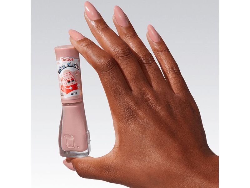 esmalte-cremoso-dailus-milk-nails-latte-8ml-farmacia-online-drogal