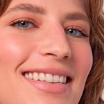 protetor-solar-facial-em-bastao-ollie-fps95-cor-20-14g-farmacia-online-drogal