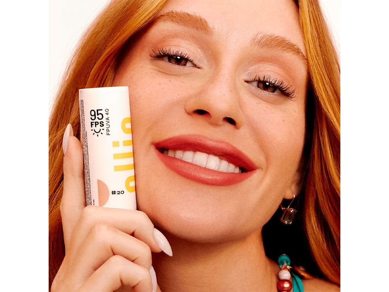 protetor-solar-facial-em-bastao-ollie-fps95-cor-20-14g-farmacia-online-drogal