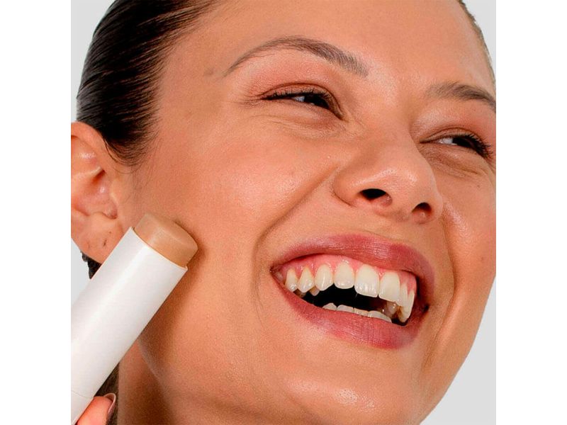 protetor-solar-facial-em-bastao-ollie-fps95-cor-30-15g-farmacia-online-drogal