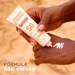 protetor-solar-facial-diario-cenoura-e-bronze-fps50-50g-farmacia-online-drogal