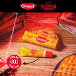 006-hidratante-labial-carmed-stranger-things-waffler-incolor-10g-farmacia-drogal-online