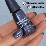 002-esmalte-risque-metalico-lollapalooza-brasil-nao-esquece-a-jaqueta-8ml-farmacia-online-drogal