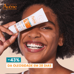 003-protetor-solar-facial-avene-cleanance-uv-antioleosidade-cor-medio-escuro-fps70-40g-farmacia-drogal-online