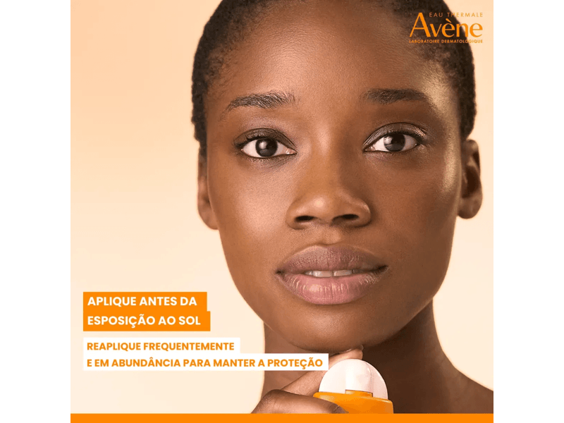 008-protetor-solar-facial-avene-ultra-fluid-controle-de-oleosidade-fps60-tom-medio-escuro-40g-farmacia-online-drogal